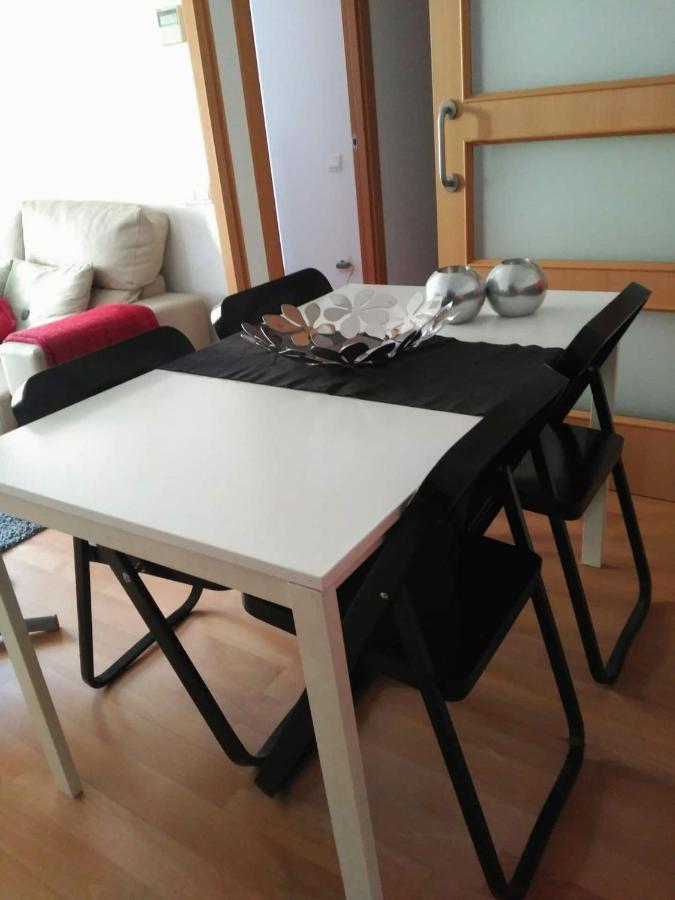 Stylish Flat, 2 Bathrooms And Swimming Pool, Next To The Beach! 산트 아드리아 데 베소스 외부 사진