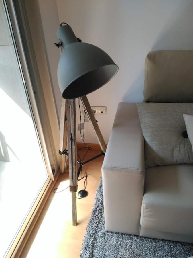 Stylish Flat, 2 Bathrooms And Swimming Pool, Next To The Beach! 산트 아드리아 데 베소스 외부 사진